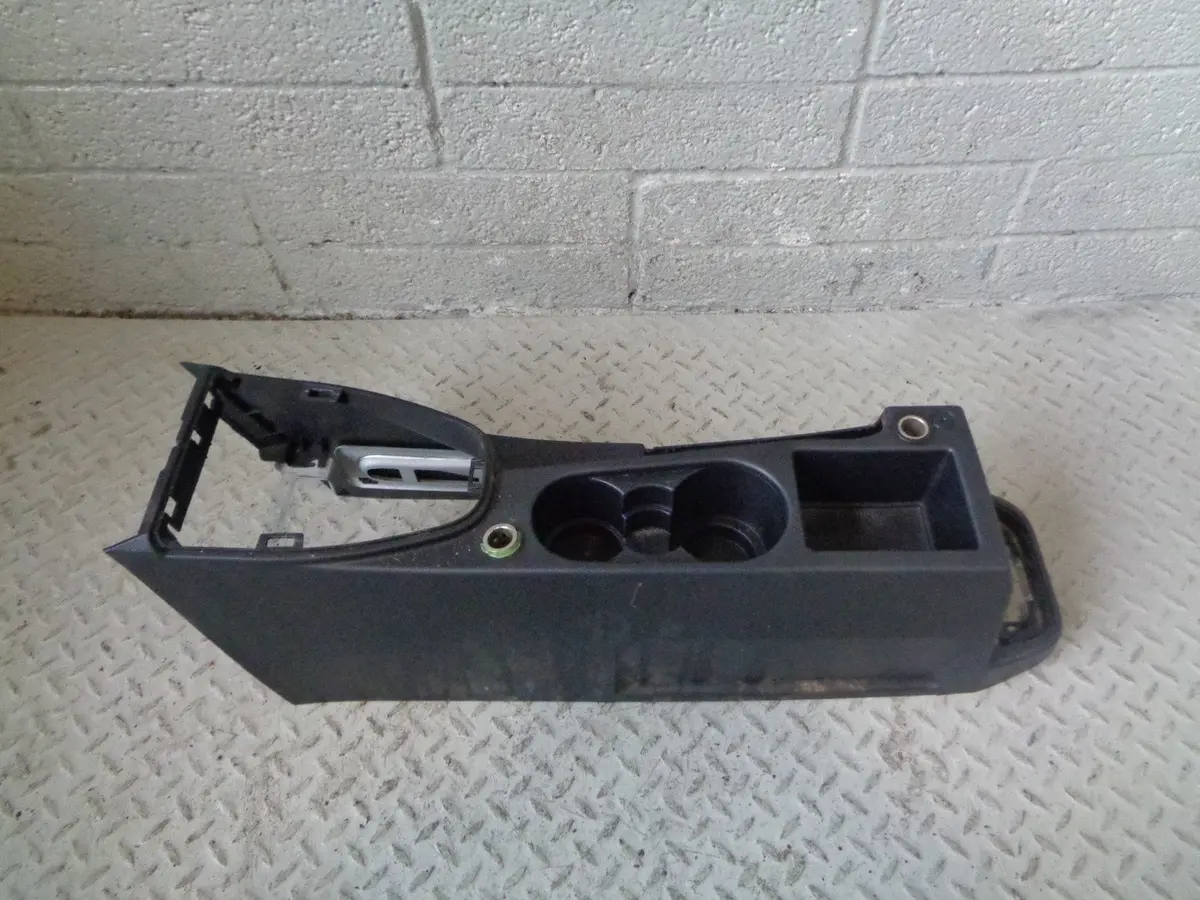 Freelander 2 Centre Console Cup Holder Black Land Rover 2006 To 2011 1