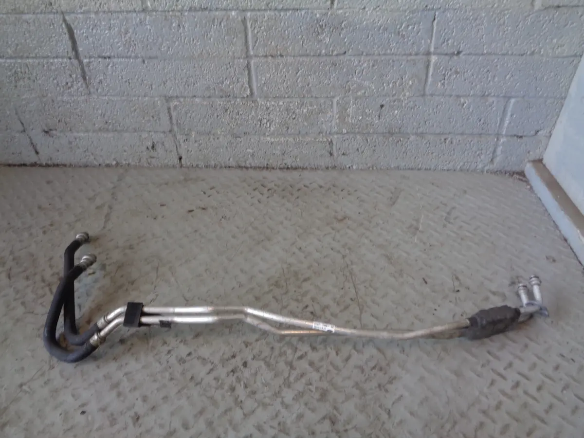 Range Rover Sport Oil Cooler Pipes Automatic Gearbox Ch22-7R081-Ac 2009 To 2013 1