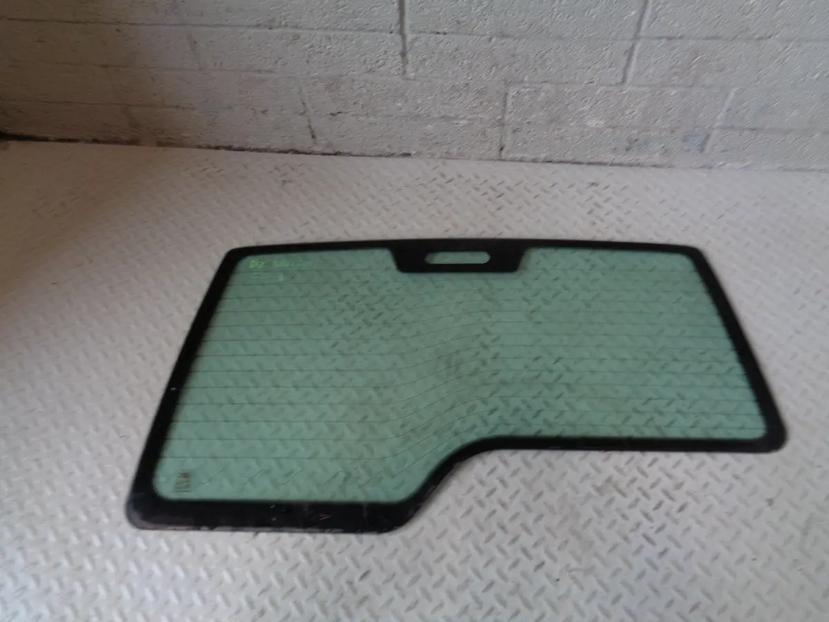 Discovery 2 Tailgate Glass Rear Window Land Rover 1998 To 2004 C13024 1