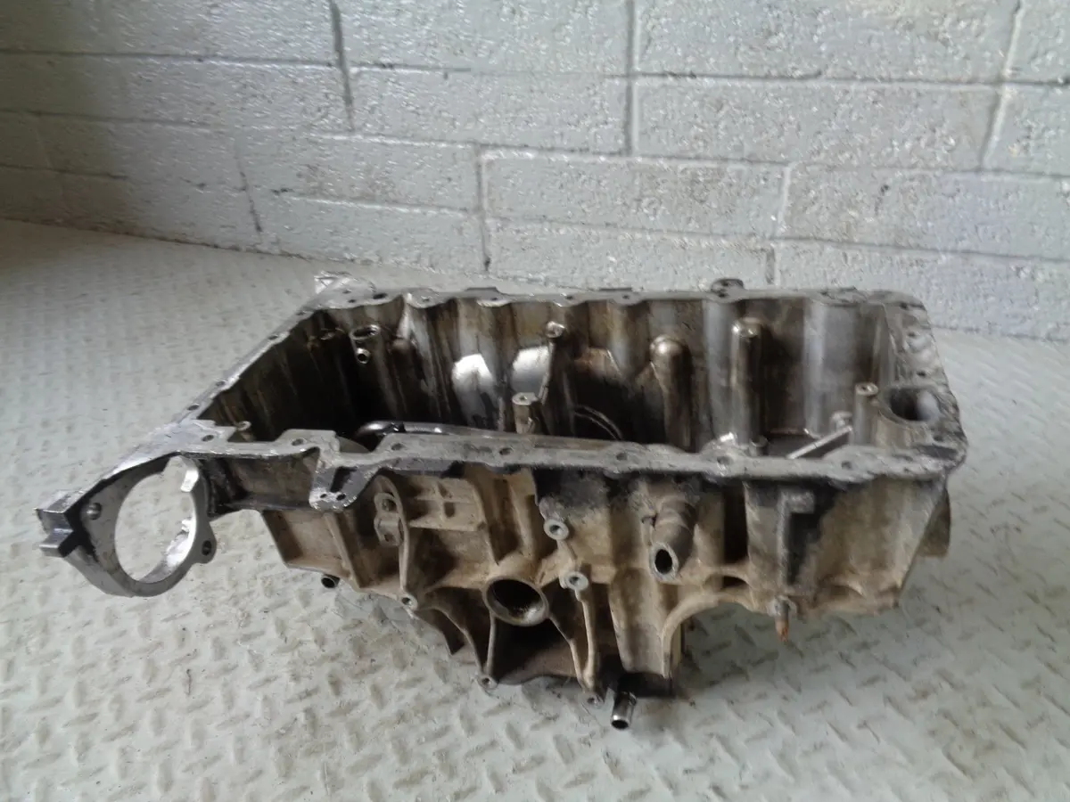 Range Rover L322 Oil Sump Upper Tray 4.4 Tdv8 448Dt Land Rover 2010 To 2013 1