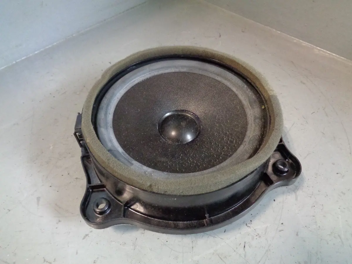 Range Rover L322 Front Door Speaker Xqm000200 Left Or Right 2002 To 2006 1
