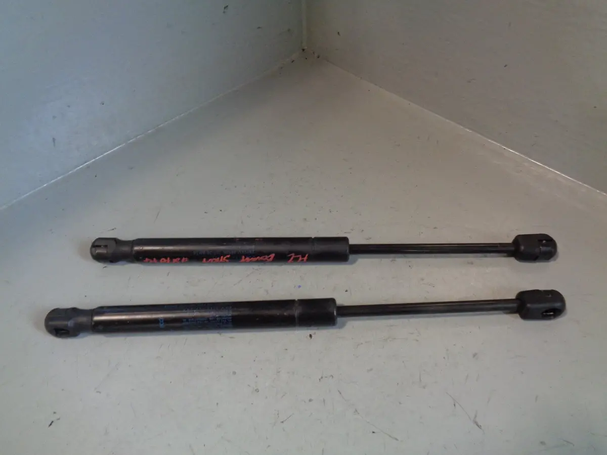 Freelander 2 Bonnet Lift Struts Gas Pair Of Land Rover 2006 To 2011 1