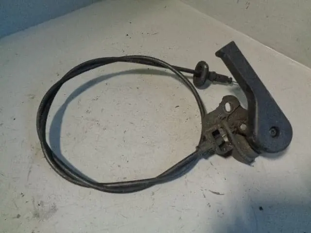 Discovery 3 Bonnet Release Pull Lever And Cable Land Rover 2004 To 2009 1