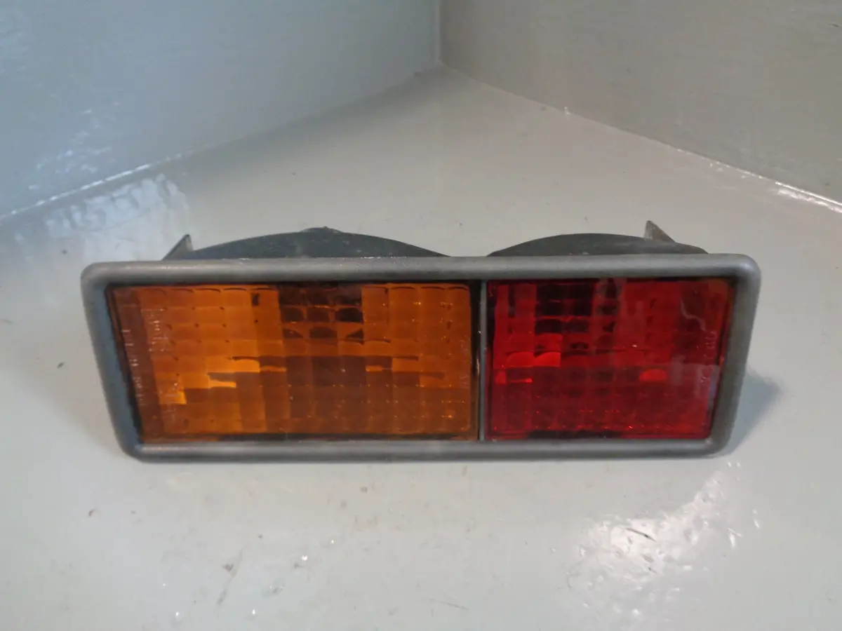 Discovery 1 Lower Light Off Side Rear Indicator Land Rover 300 Tdi 1994 To 1998 1