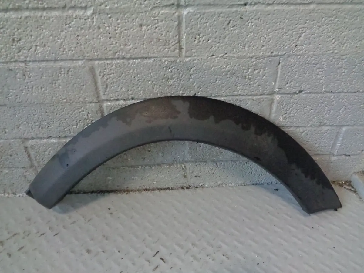 Freelander 1 Rear Wheel Arch Trim Near Side 3 Door Dfk100710 Land Rover 1