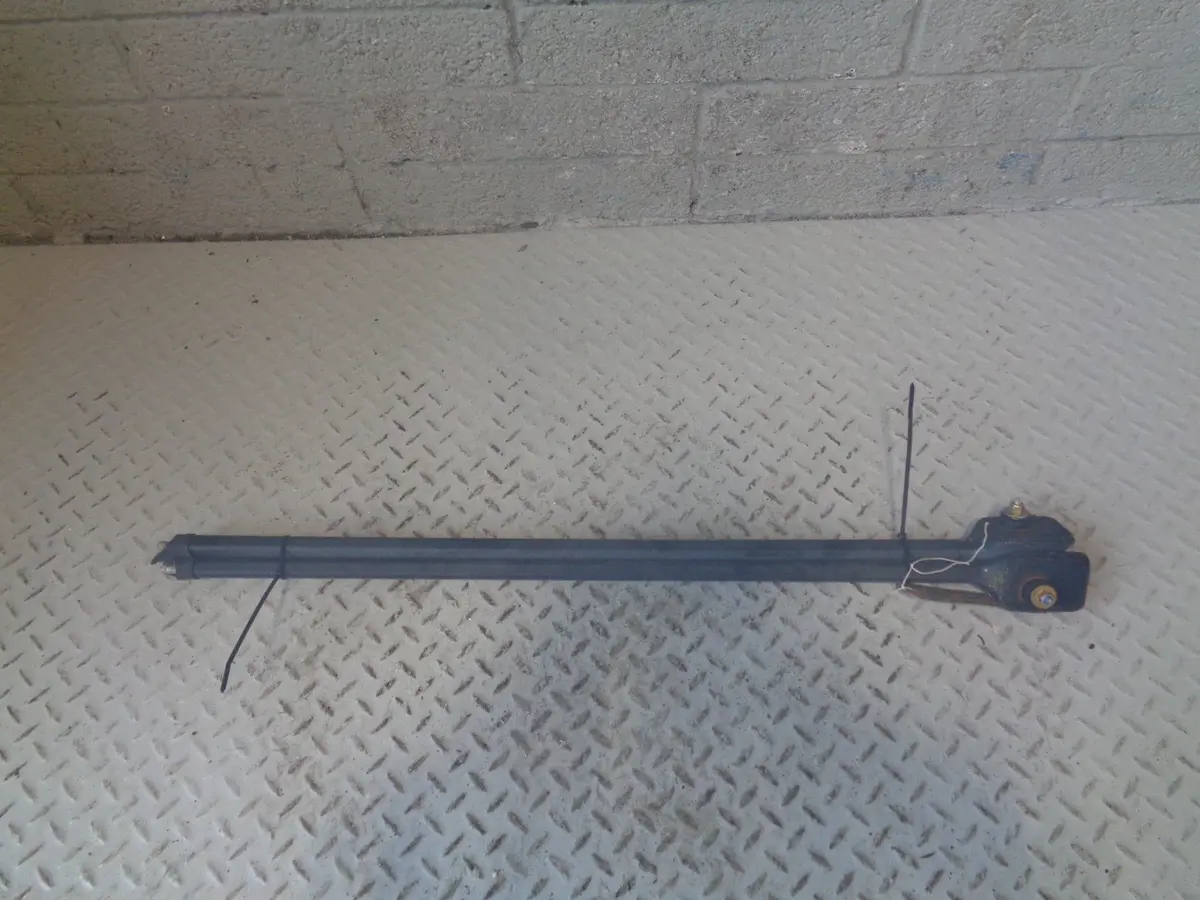 Discovery 2 Roof Rail Extensions Rear Td5 Or V8 Land Rover L318 Stc50034aa 1