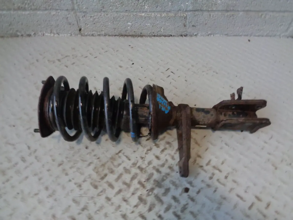 Freelander 1 Suspension Strut Off Side Front Coil Spring Land Rover 2001 To 2006 1
