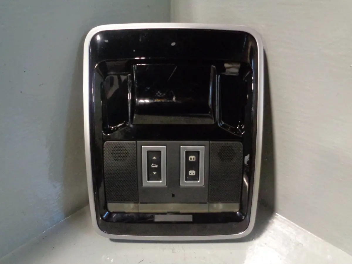 Range Rover L405 Interior Roof Lighting With Sunroof Blind Switch Epla-15K609-Aa 1