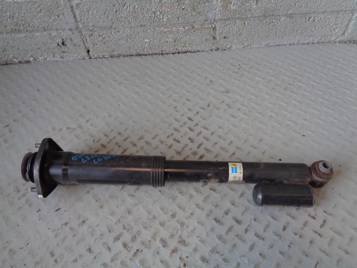 Range Rover L322 Shock Absorber Dynamic Lr023573 Off Side Rear Vds 2010 To 2013 1
