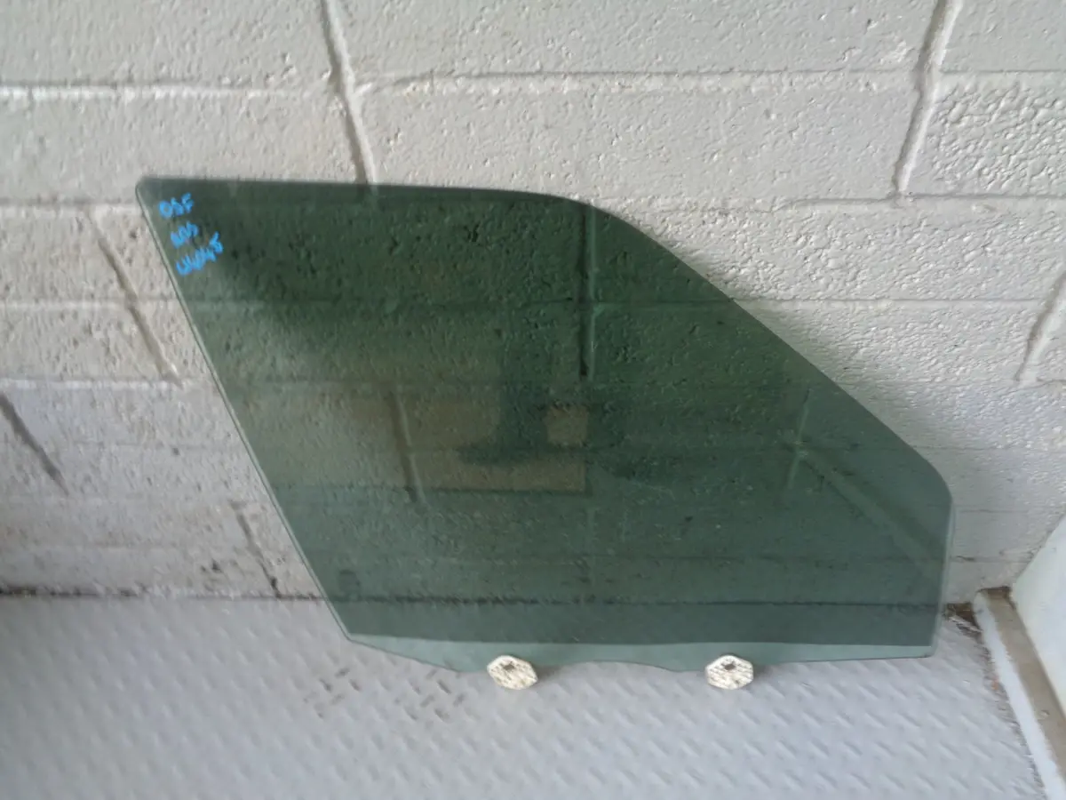 Range Rover Sport Glass Front Door Window Off Side Tinted 2005 To 2009 L14045 1
