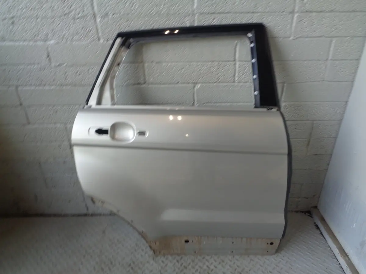 Range Rover Evoque Door Off Side Rear Ipanema Sand L538 2011 To 2018 L18065 1