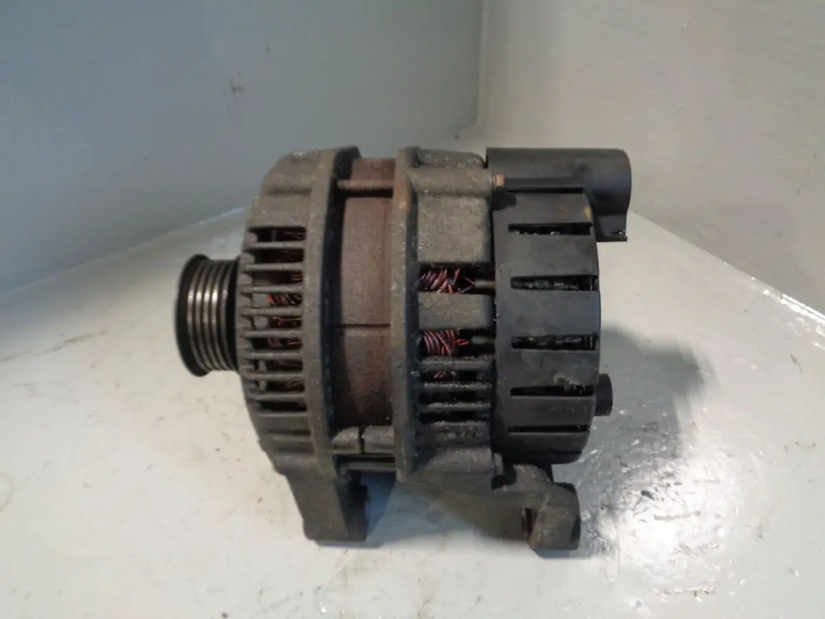 Freelander 1 Alternator Td4 2.0 2 Pin Land Rover Yle000070 2001 To 2006 1