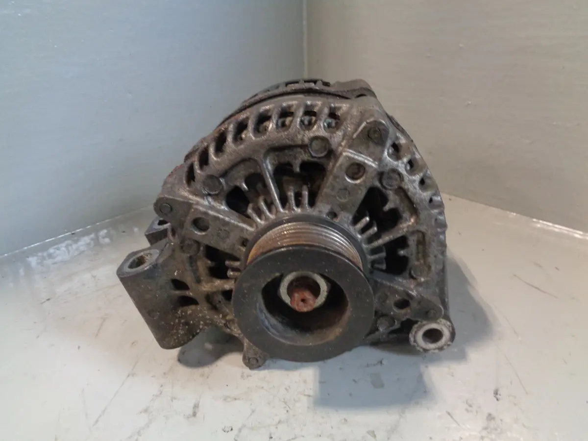 Range Rover L322 Alternator 4.4 Tdv8 Dan1110 Denso 2010 To 2013 1