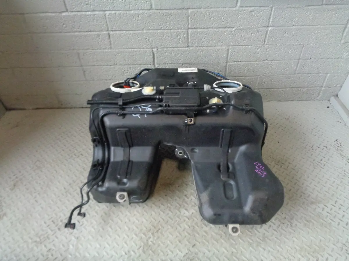 Range Rover L322 Fuel Tank Plastic 4.4 V8 M62 Bmw 2002 To 2006 1