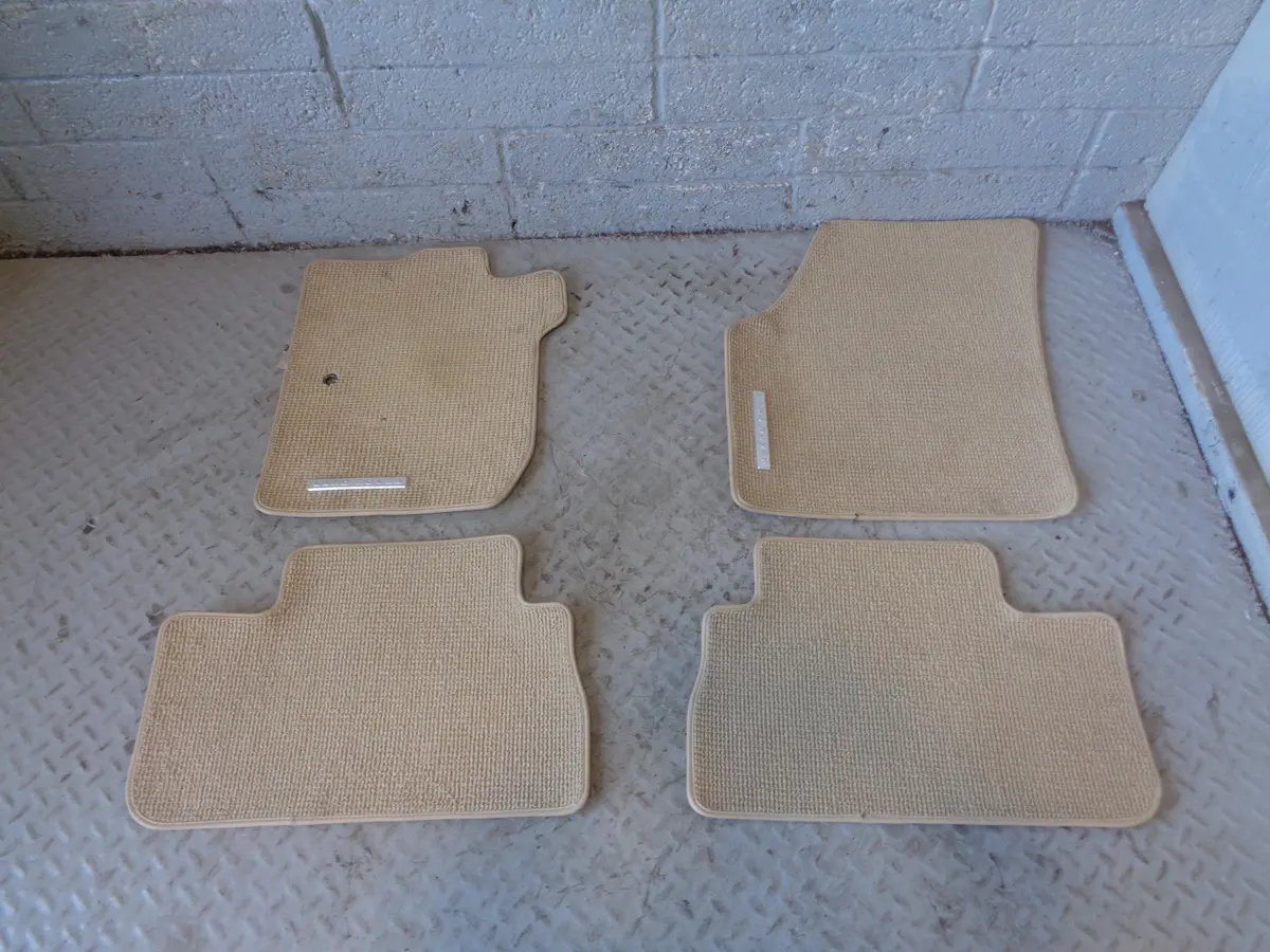 Freelander 2 Floor Mats Set Of 4 In Beige Carpet Land Rover 2006 To 2011 D16055 1