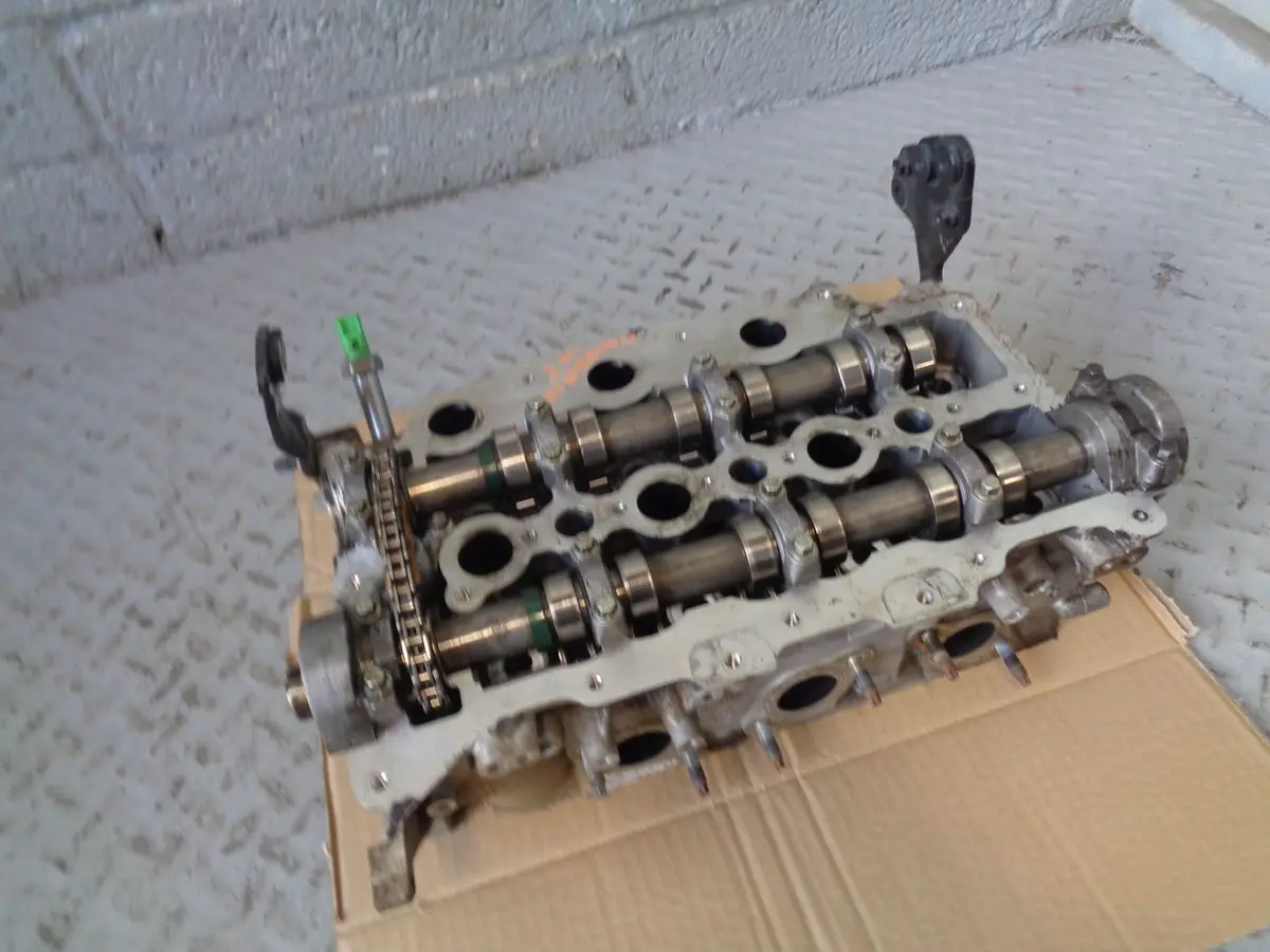 Cylinder Head 3.0 Tdv6 Left Near Side Land Rover Discovery 4 2009 To 2014 K01104 2