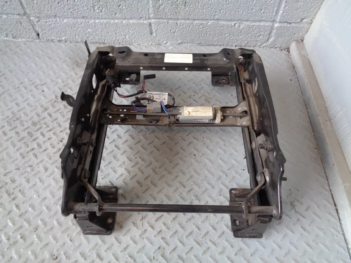 Freelander 2 Seat Frame Base Near Side Front With Motors Land Rover 2006 To 2011 1