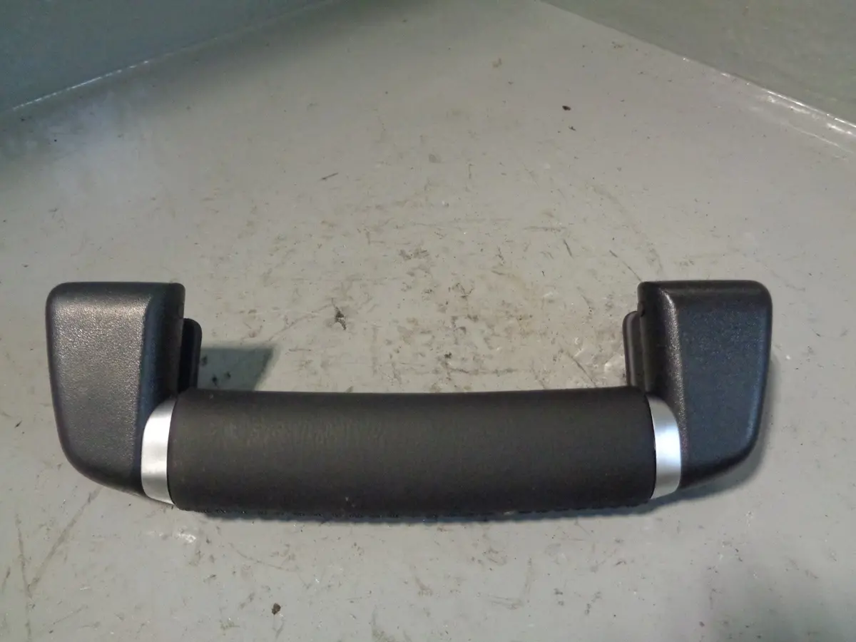 Range Rover L405 Interior Grab Handle Front In Black And Silver 2013 To 2017 1