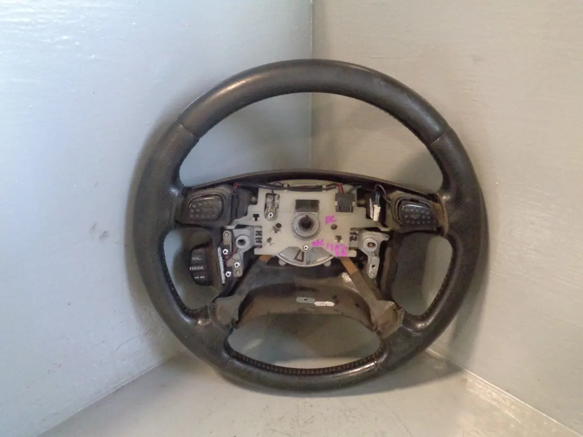 Discovery 2 Steering Wheel Land Rover Black Leather With Horn Buttons L190724 1