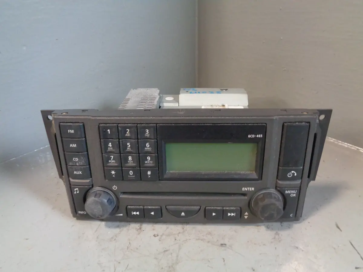 Discovery 3 Radio With Cd Player Vux500330e Land Rover 2004 To 2009 1