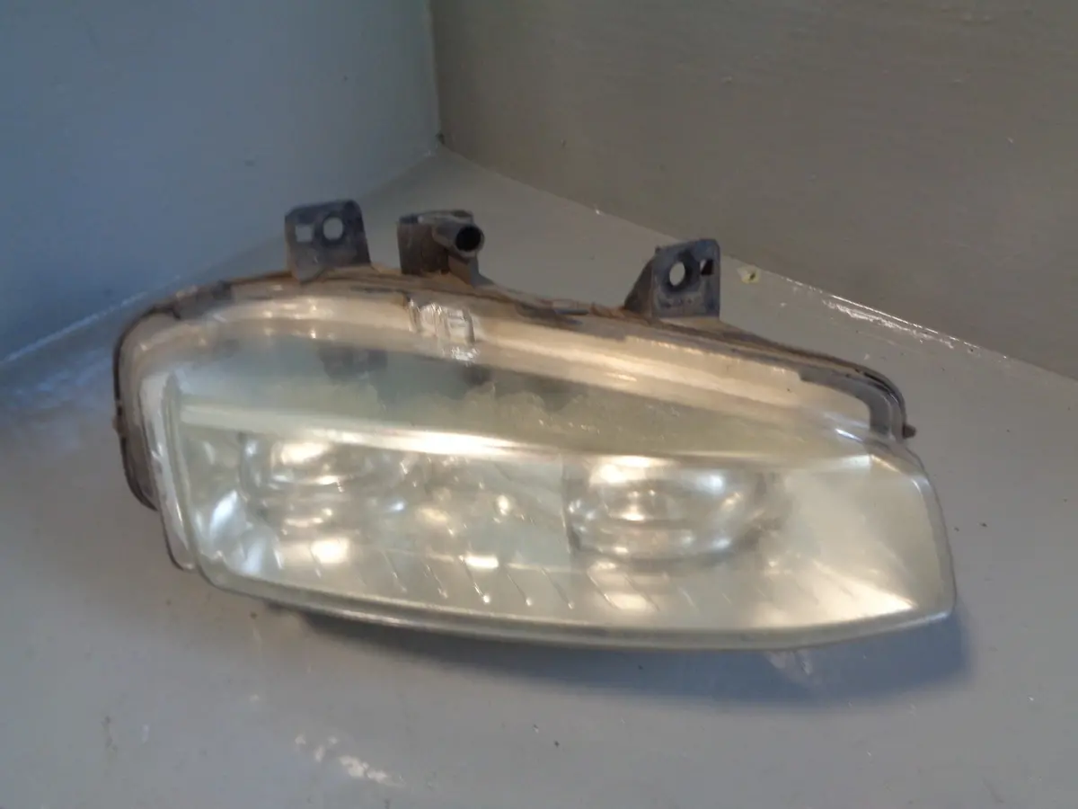 Range Rover Evoque Front Fog Light Off Side Right Bj3m-R15k200-Ab 2011 To 2015 1