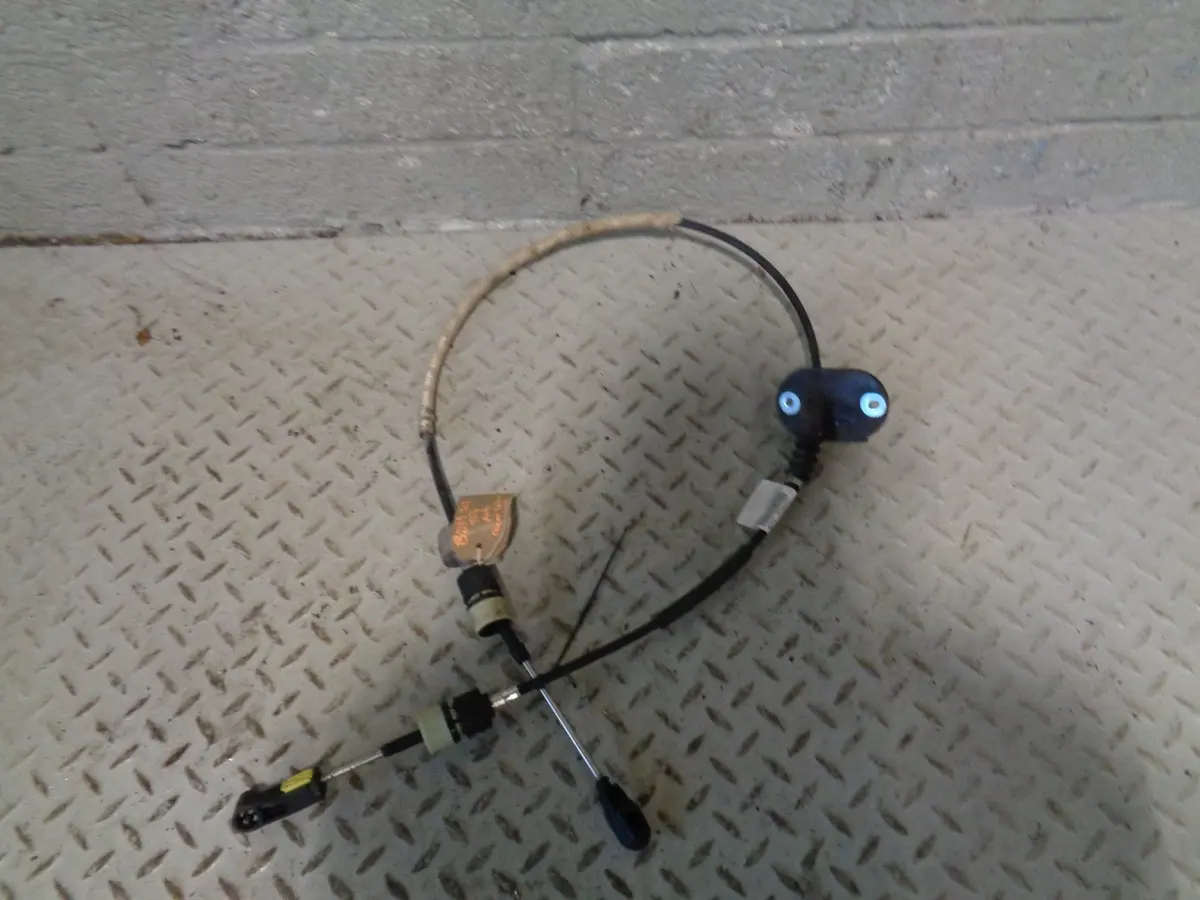 Freelander 2 Automatic Gear Selector Cable 6G92-7E395ad Land Rover 2006 To 2011 1