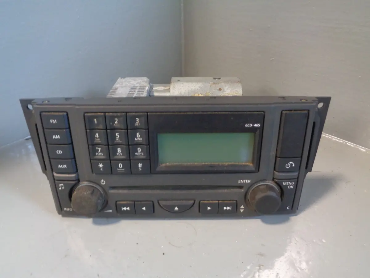 Discovery 3 Radio With Cd Player Vux500330 Land Rover 2004 To 2009 L19055 1