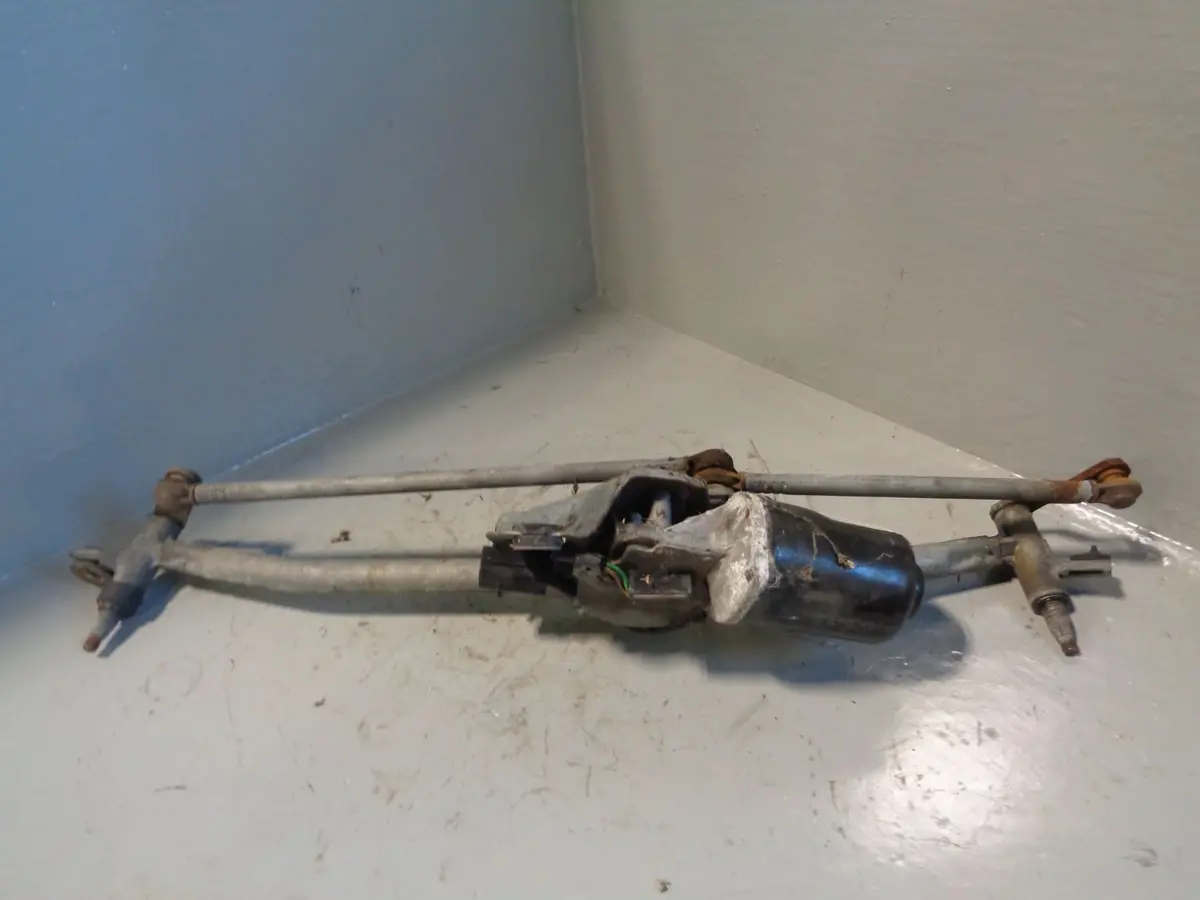 Freelander 1 Windscreen Wiper Motor Front Linkage Land Rover 1998 To 2004 R11124 1