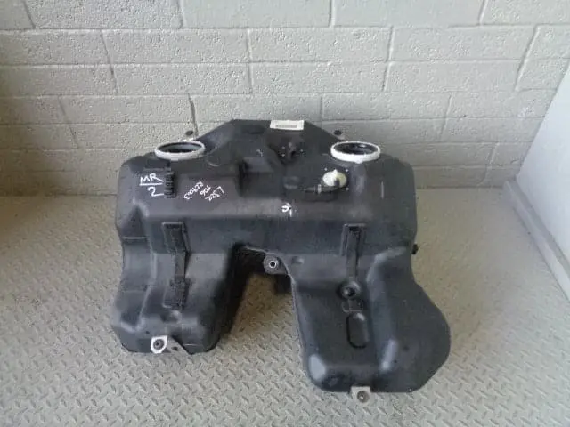 Range Rover L322 Fuel Tank 3.0 Td6 Plastic 2002 To 2006 Diesel 1