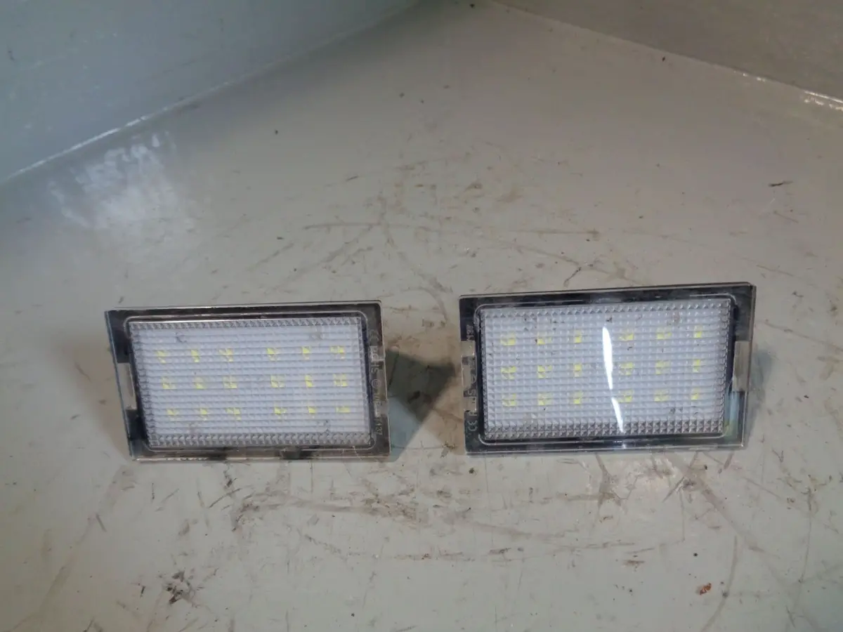 Discovery 3 4 Led Number Plate Lights Pair Land Rover 2004 To 2016 K07104 1