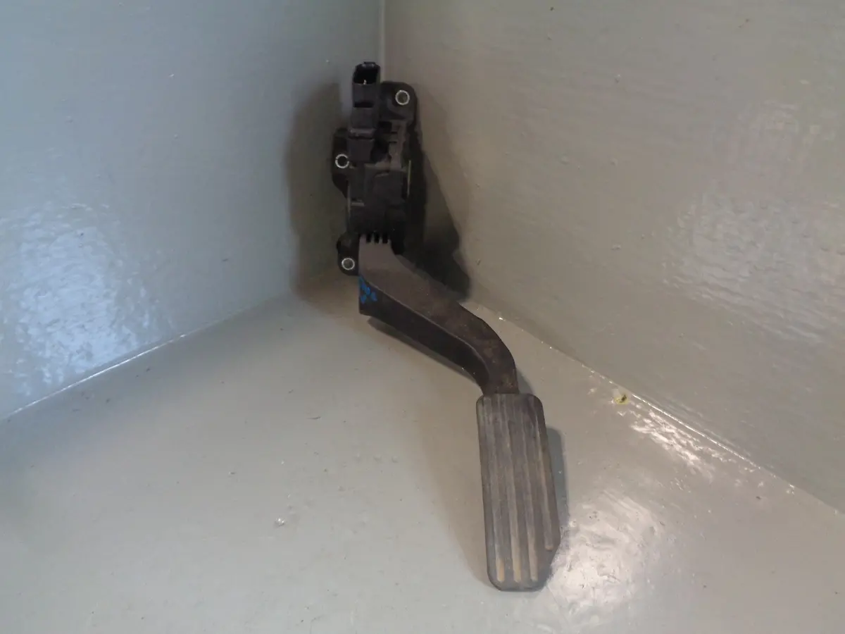 Range Rover Evoque Throttle Accelerator Pedal Bj32-9F836-Bb L538 2011 To 2018 1