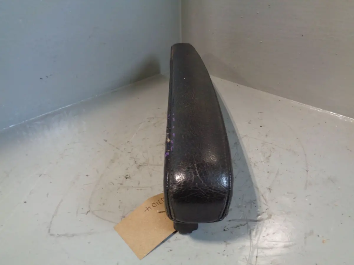 Discovery 3 Armrest Off Side Drivers Black Land Rover 2004 To 2009 K07104 2