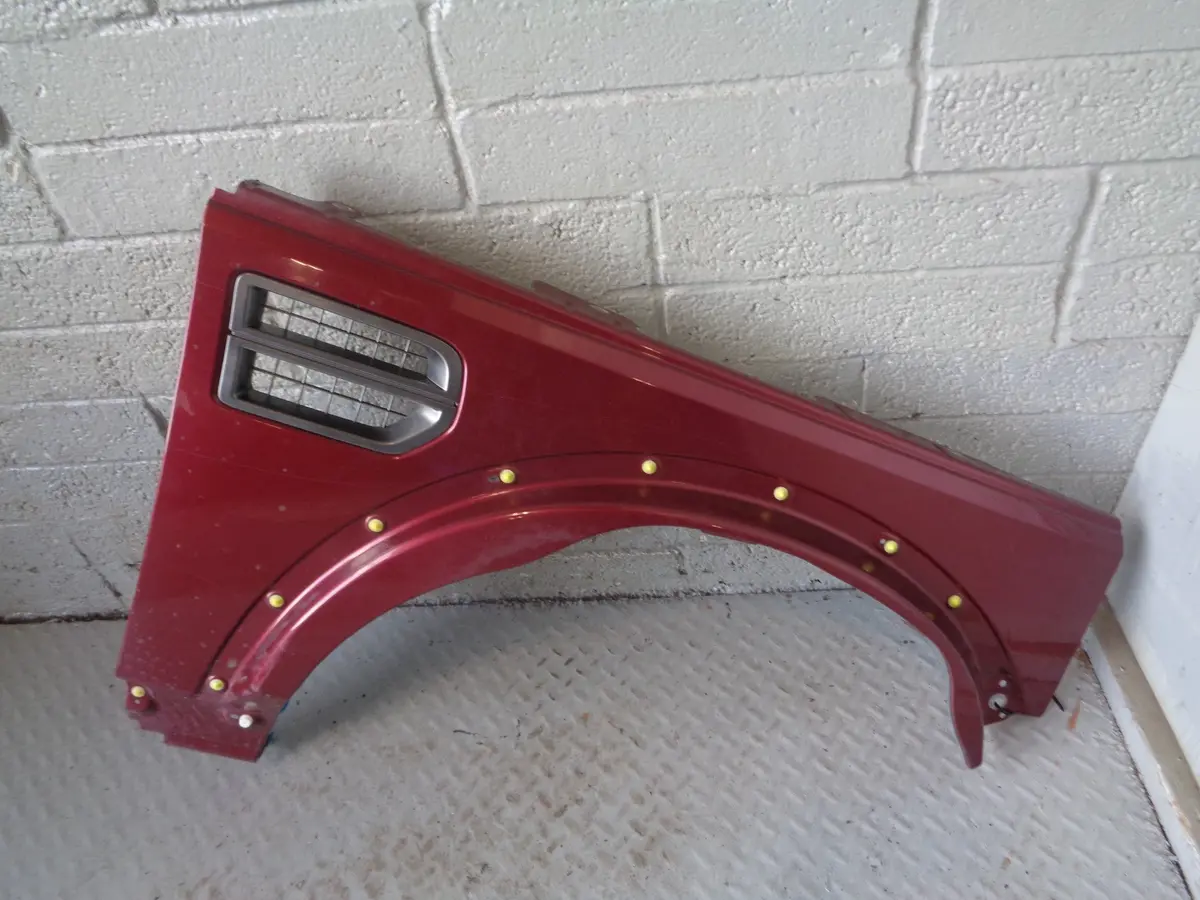Discovery 3 Wing Off Side Front Alveston Red Land Rover 2004 To 2009 L19055 1