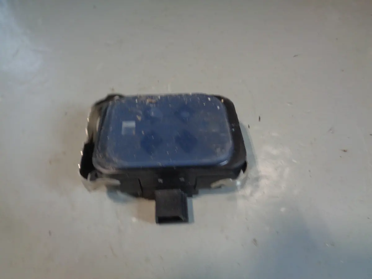 Range Rover Evoque Rain Sensor Bj32-17D547-Aa L538 2011 To 2018 1