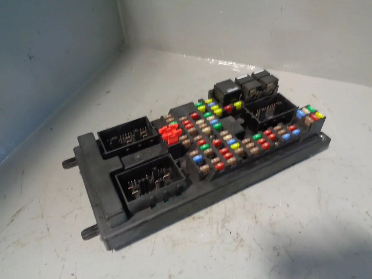 Range Rover Sport Fuse Box Body Control Module 3.0 Tdv6 Ah22-14F041-Bg L320 2