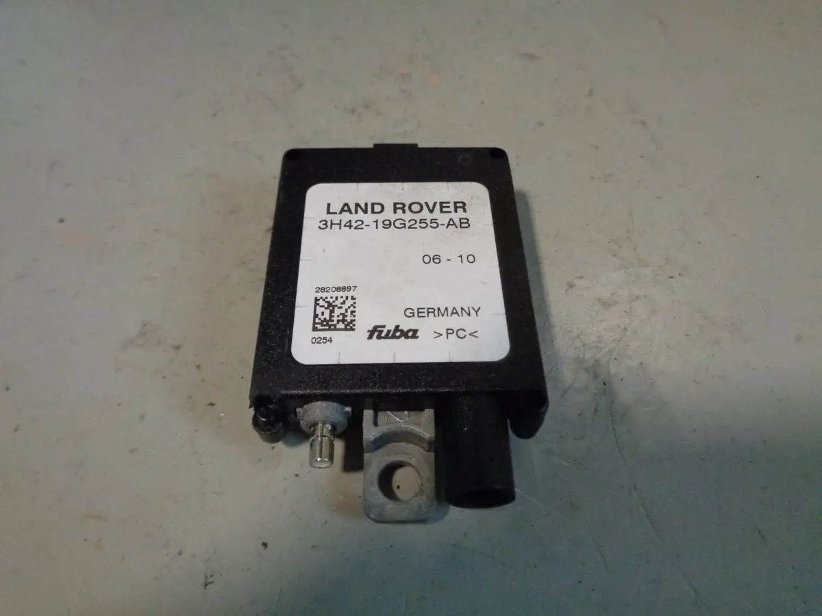 Range Rover Radio Aerial Amplifier L322 3H42-19G255-Aa 2002 To 2009 1