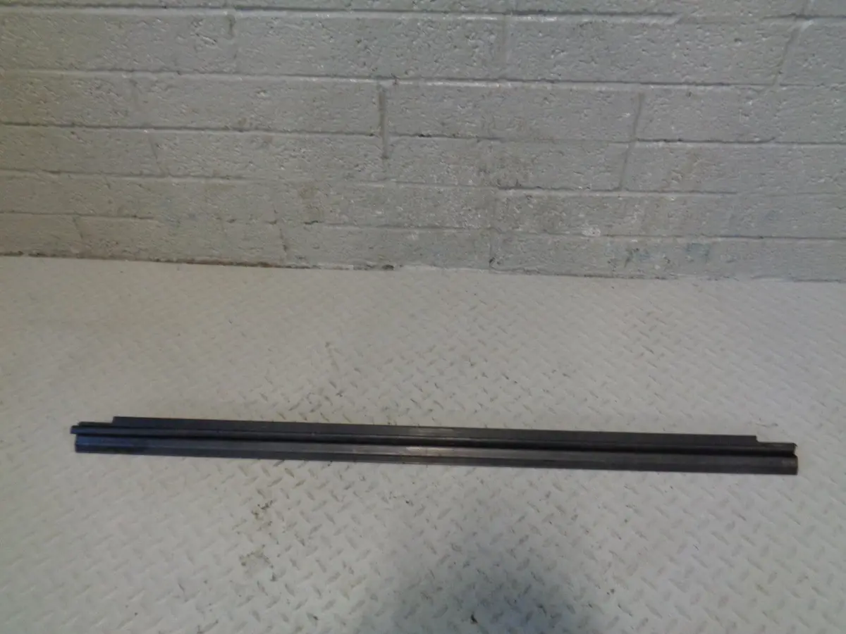 Discovery 2 Tailgate Boot Lower Sill Trim Land Rover 1998 To 2004 1