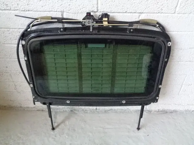Freelander 1 Glass Sunroof Assembly With Electric Motor Land Rover 1998 To 2006 1