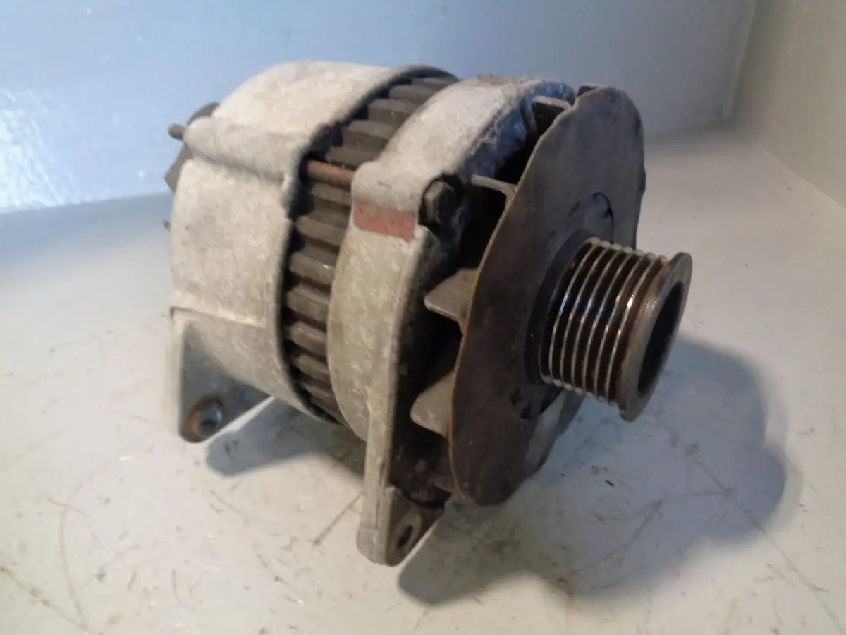 Discovery 1 Alternator 300 Tdi A127/100Amp Yle10113r Land Rover 1994 To 1998 1