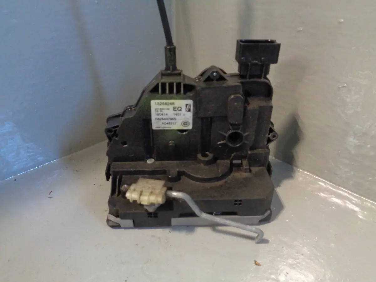 Corsa D Door Lock Actuator Solenoid Motor Near Side Rear Vauxhall 2006 To 2014 1