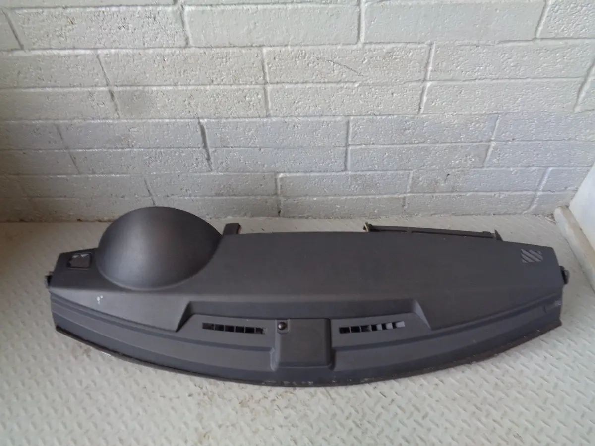 Range Rover Sport Dashboard For Sat Nav Vehicles Black L320 2005 To 2009 R06064 1