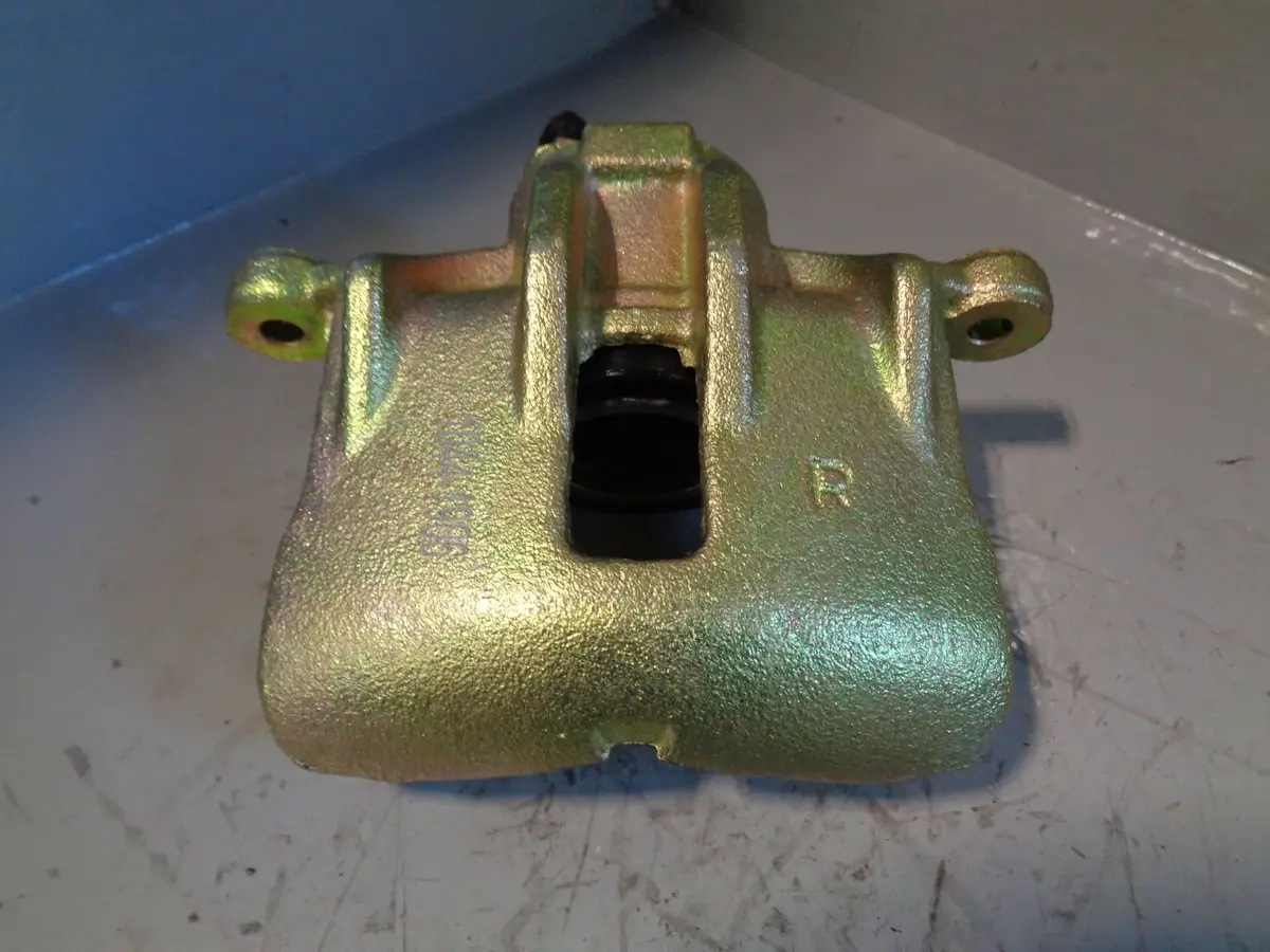 Discovery 2 Brake Caliper Near Side Left Rear Stc1905r Bearmach Land Rover 1