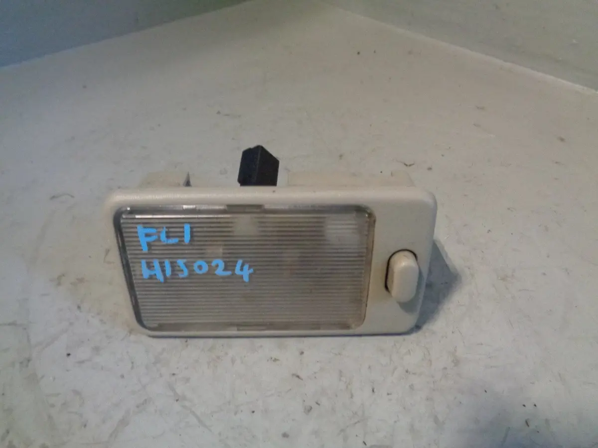 Freelander 1 Interior Light Courtesy Rear Land Rover 2001 To 2006 1