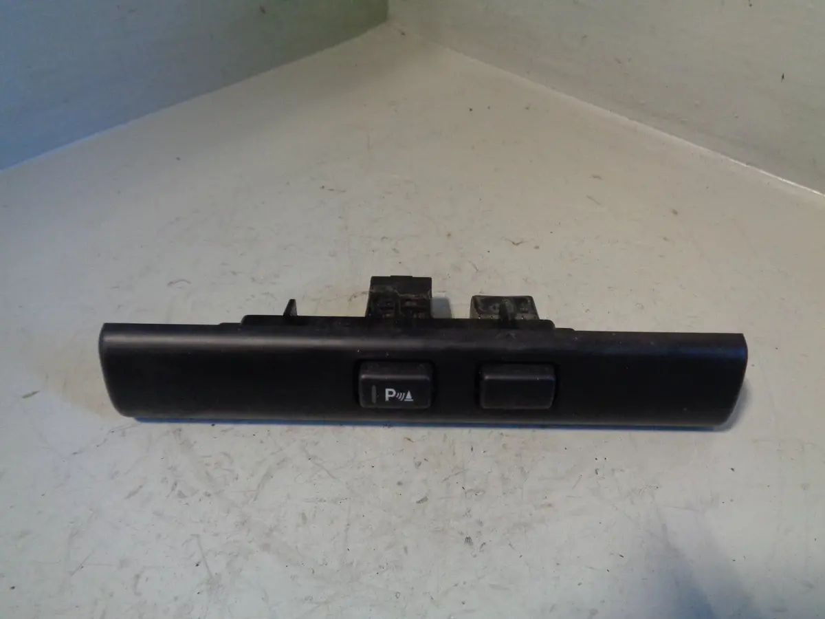 Freelander 1 Parking Sensor Switch And Dashboard Panel Land Rover 2004 To 2006 2