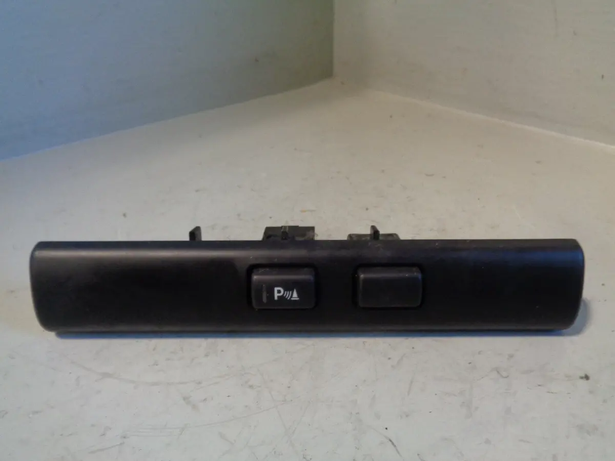 Freelander 1 Parking Sensor Switch And Dashboard Panel Land Rover 2004 To 2006 1