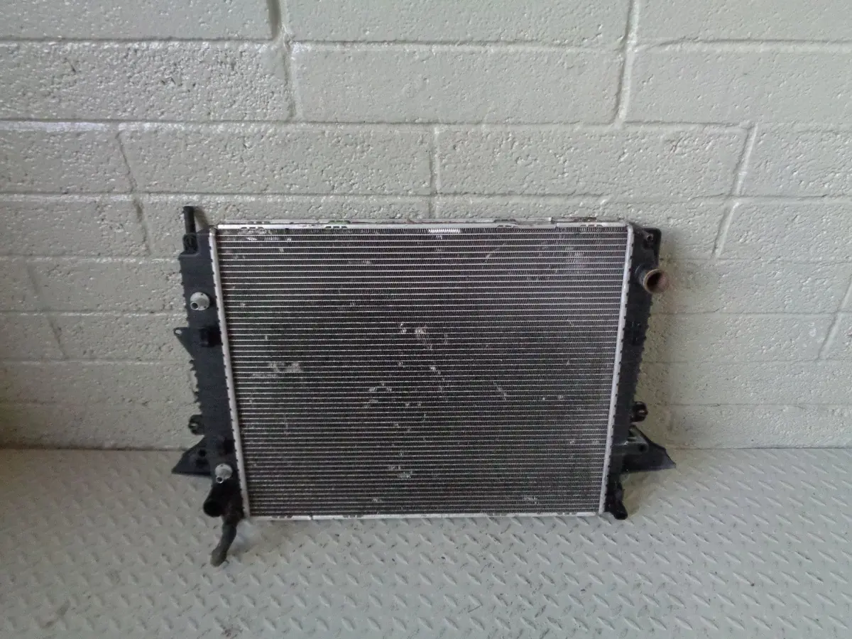 Radiator Engine Cooling Pcc500331 Range Rover Sport Discovery 3 Land Rover 1