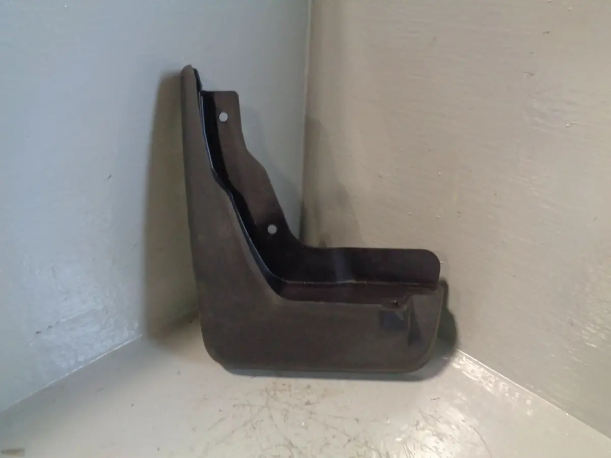 Freelander 2 Mud Flap Splash Guard Near Side Front Land Rover L359 Unused 1