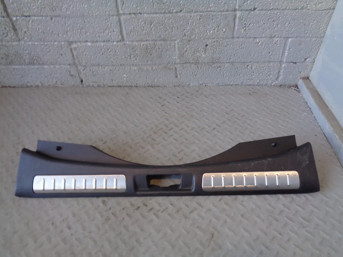 Range Rover Evoque Boot Lock Mechanism Trim Cover Bj3m 113A10ad8pvj 2011 To 2018 1