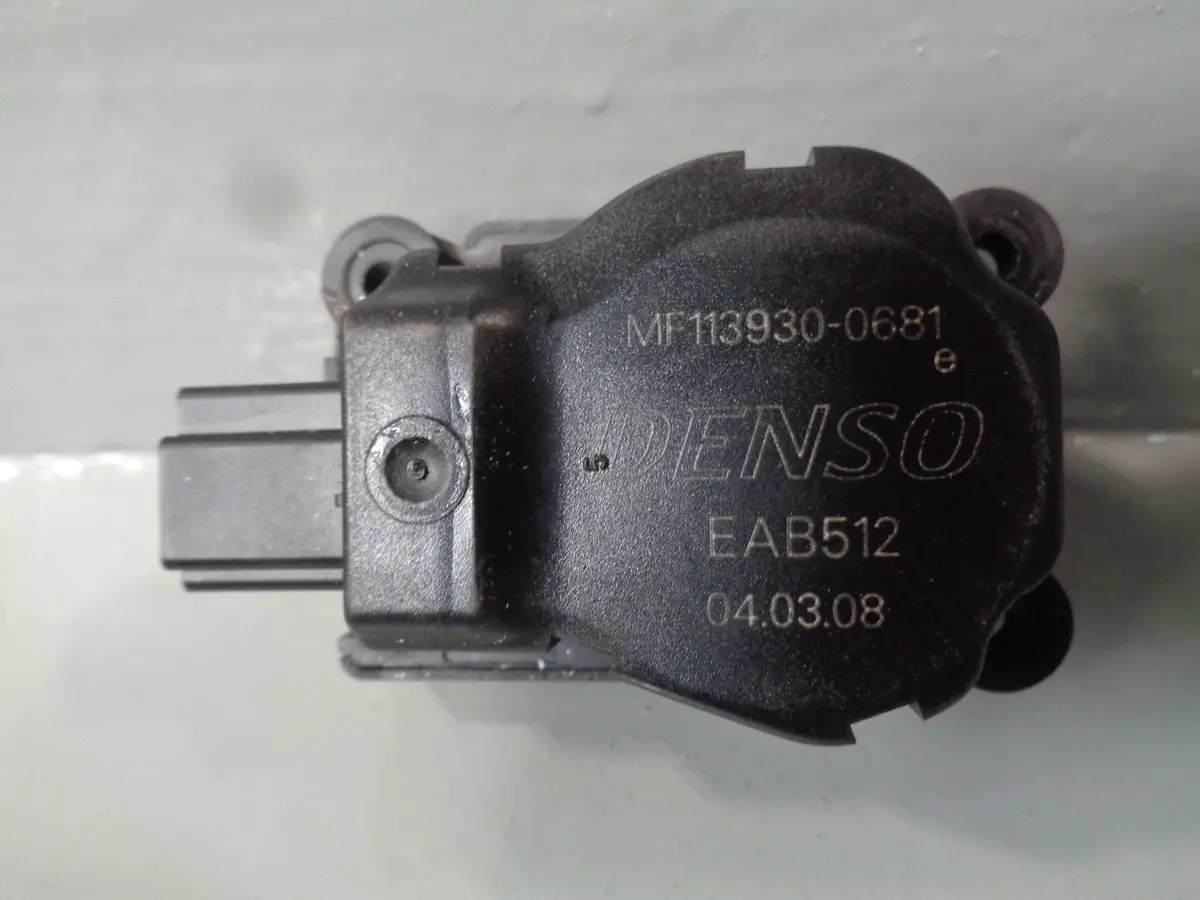 Range Rover Sport Heater Flap Motor Actuator Mf113930-0681 L320 2005 To 2009 1