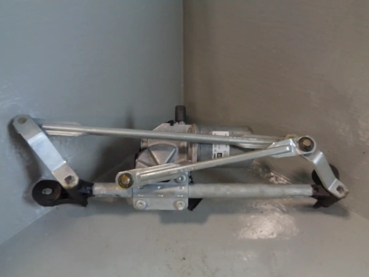 Corsa D Front Wiper Motor And Linkage 13432686 Vauxhall 2006 To 2014 1